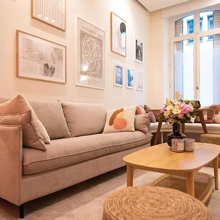 Апартаменты Amazing Flat In Champs Elysees. *