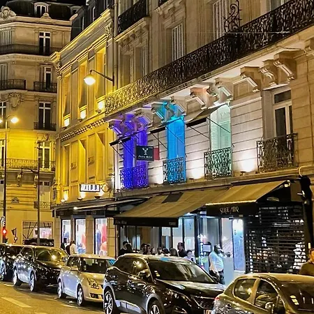 Amazing Flat In Champs-Elysees 75008