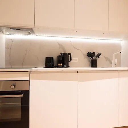 Amazing Flat In Champs Elysees. Appartement
